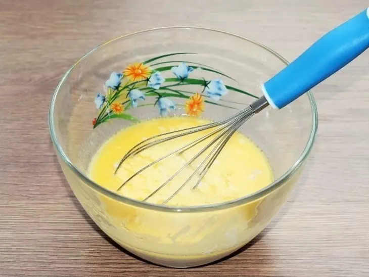Булочки - улитки с фруктовой начинкой: шаг 3