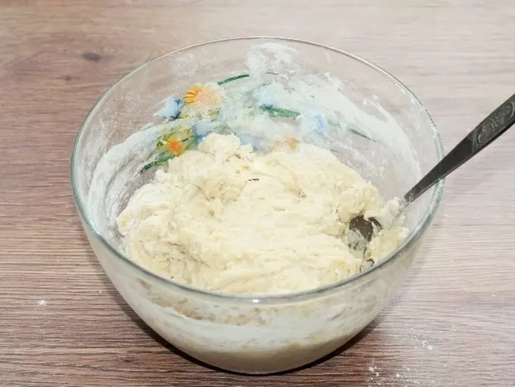 Булочки - улитки с фруктовой начинкой: шаг 5