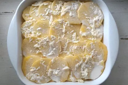 Картофельная запеканка с сыром: шаг 6