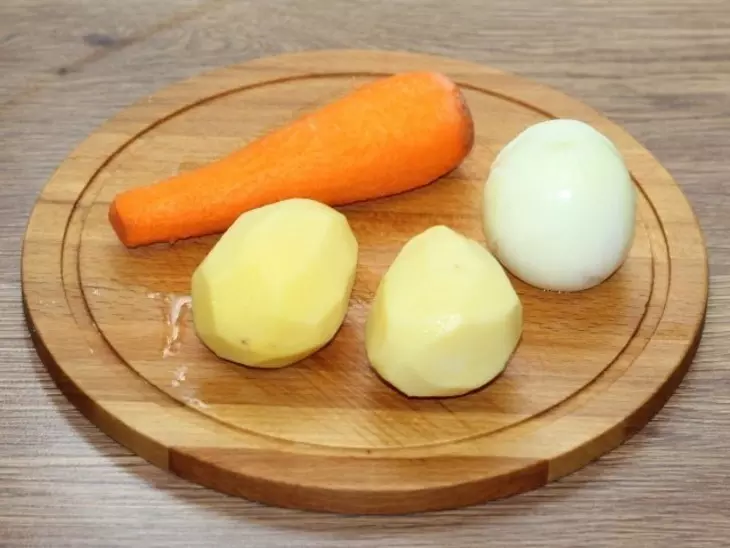 Куриная грудка с овощами в сметанном соусе: шаг 1
