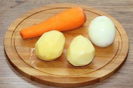 Куриная грудка с овощами в сметанном соусе: шаг 1