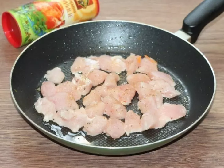 Куриная грудка с овощами в сметанном соусе: шаг 10