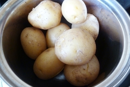 Мятый запечённый картофель с хрустящей корочкой: шаг 1