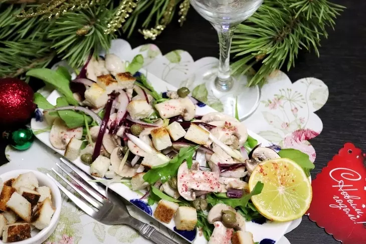 Салат из свежих шампиньонов с каперсами и рукколой: шаг 5