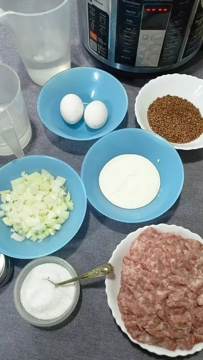 Гречаники в сметане, в мультиварке: шаг 2