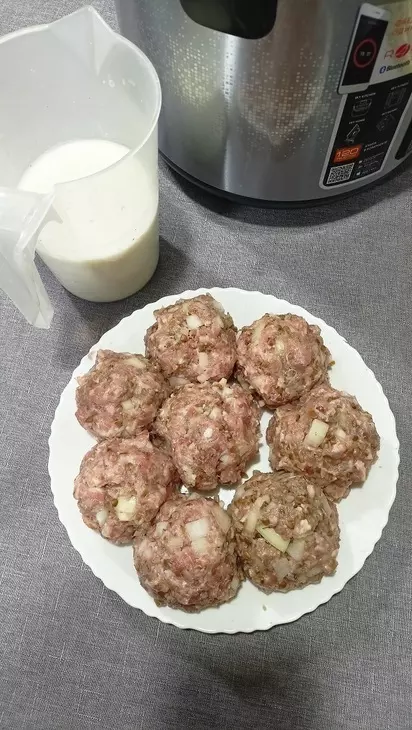 Гречаники в сметане, в мультиварке: шаг 4