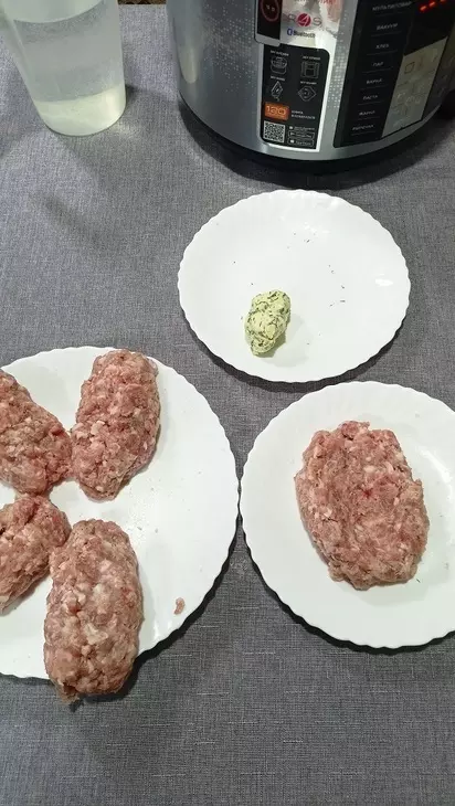 Зразы из свинины с сыром на пару: шаг 4