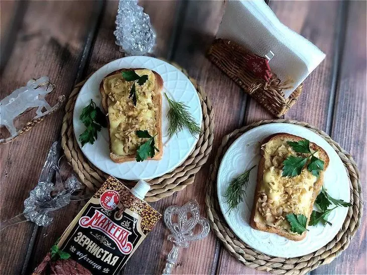 Горячие тосты с сыром и орехами "махеевъ-ские": шаг 5