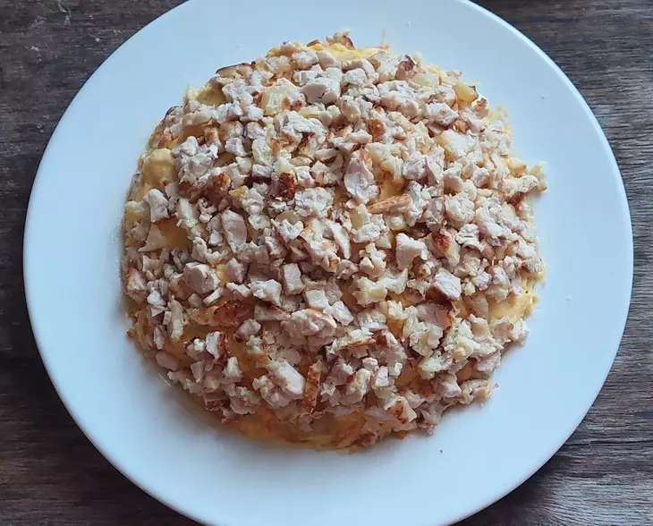 Салат с курицей и морковью по-корейски "ёлочная игрушка махеевъ": шаг 8