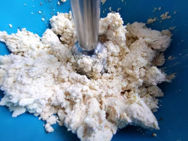Лепёшки с сыром и творогом: шаг 5