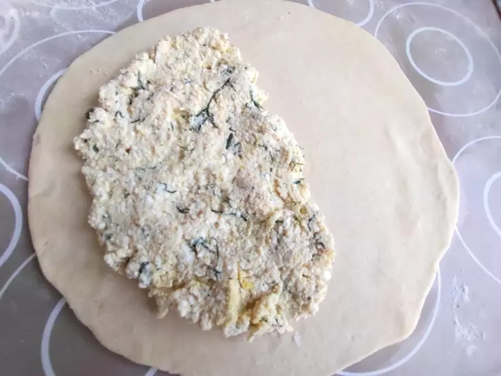 Лепёшки с сыром и творогом: шаг 11