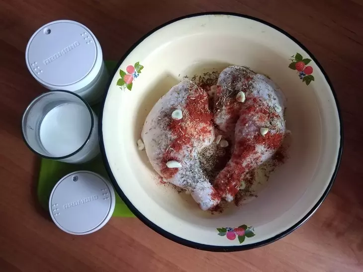 Запечённые окорочка с картофелем: шаг 1