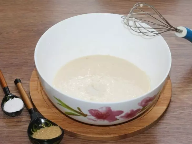Пироги с брусникой, облепихой и яблоком: шаг 3