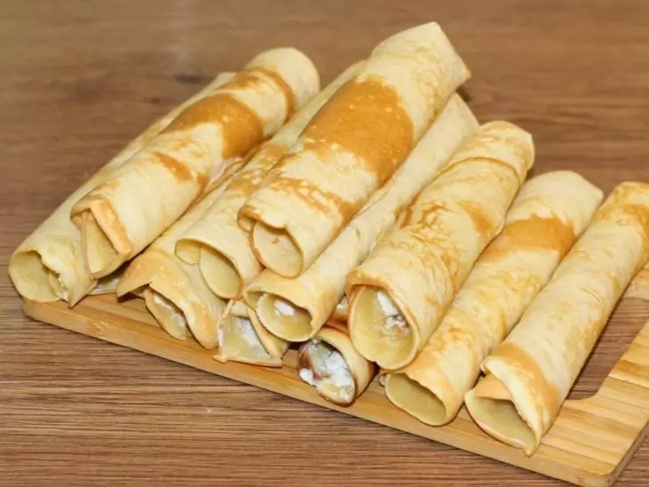 Блины с фруктовым вкусом и с начинкой #масленица2023: шаг 12