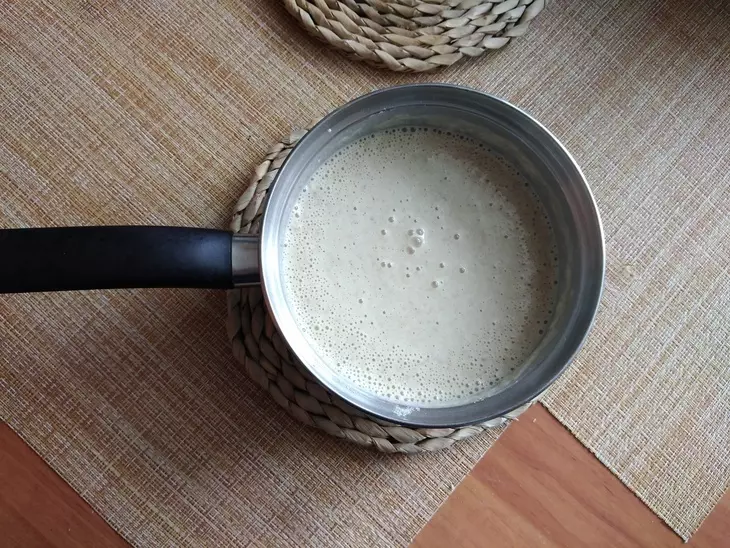 Ржано-пшеничные блины с жареной капустой с беконом и колбасой "незабываемые" #масленица2023: шаг 8