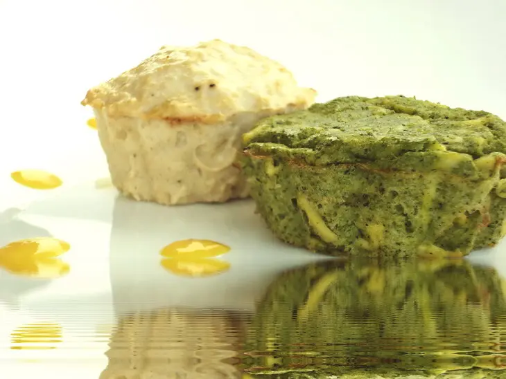 Маффины из брокколи и цыплёнка в дуэте.: шаг 5