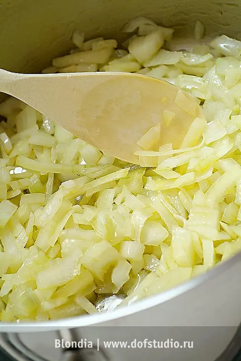 Суп с голубым сыром: шаг 3