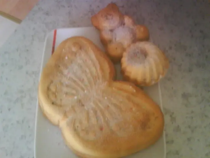 Кекс мраморный на сгущеном молоке(: шаг 7