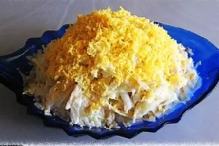 Салат из зелёной редьки с мясом: шаг 1