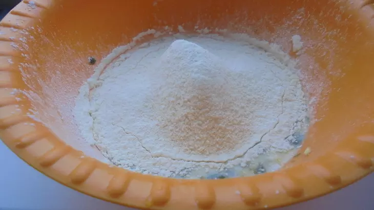 Кукурузные оладьи  "сытные да вкусные" #масленица 2023: шаг 4