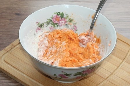 Морковные "пуговицы" с ореховым соусом: шаг 4