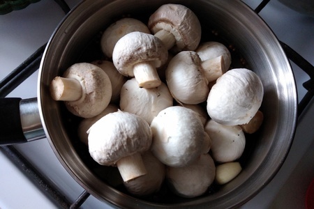 Quick pickled champignons for baked potatoes: step 2