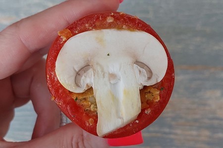 Tomatoes stuffed with champignons and nuts: step 10