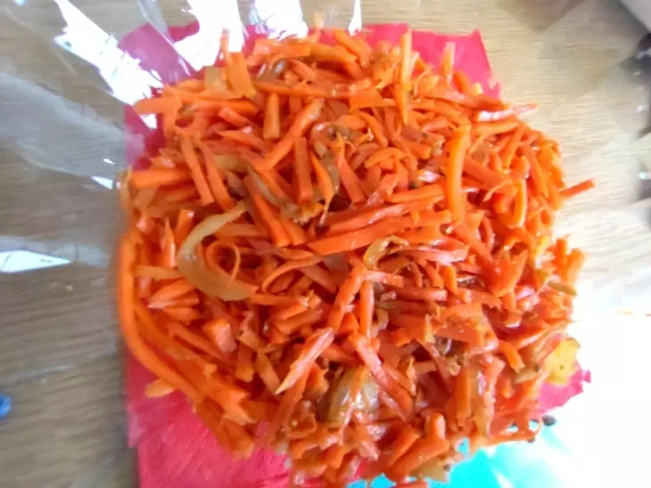 Слоёный салат с кускусом: шаг 7