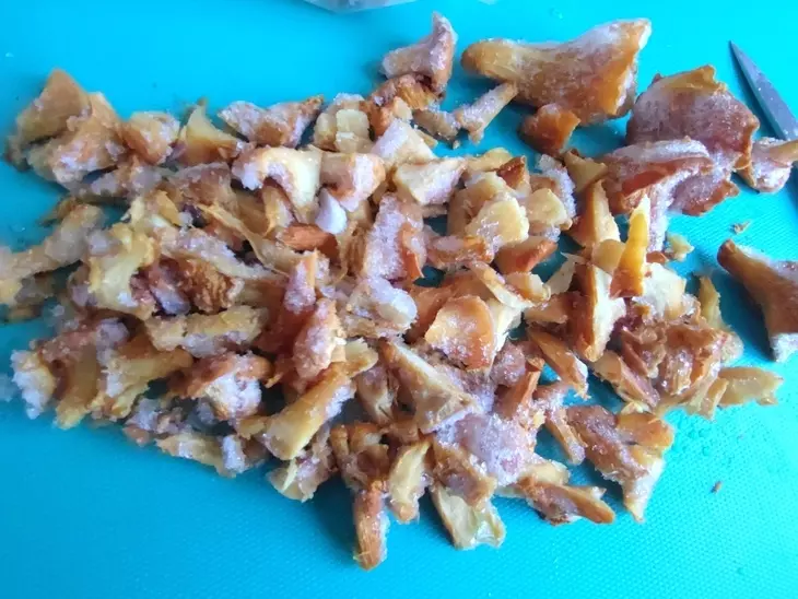 Слоёный салат с кускусом: шаг 9