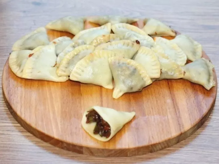 Пельмени-ракушки с овощами и соусом: шаг 13