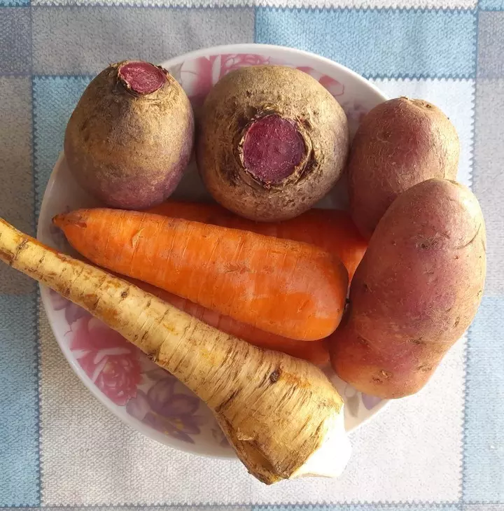 Винегрет с запечёнными овощами: шаг 1