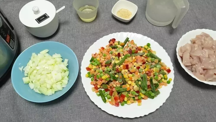 Мексиканская смесь с курицей - рецепт правильного питания в мультиварке: шаг 2