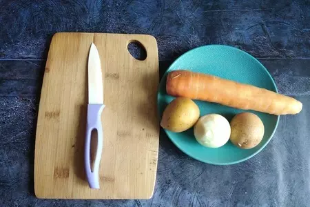 Грибной суп-лапша с сушёными шампиньонами: шаг 2