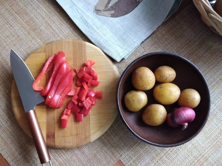 Ржано-пшеничная галета с печёным картофелем и болгарским перцем: шаг 4