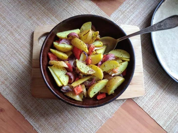 Ржано-пшеничная галета с печёным картофелем и болгарским перцем: шаг 8