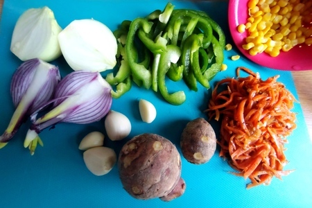 Картошка с грибами и овощами: шаг 5