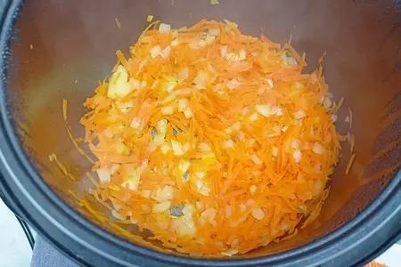Постный суп с чечевицей и огурцами — рецепт супчика в мультиварке: шаг 3