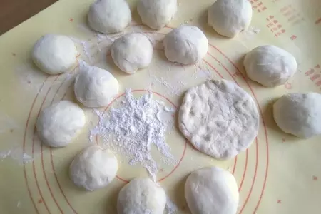 Пирожки с картошкой: шаг 11