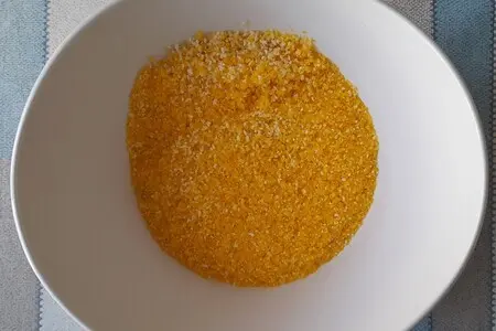 Запечённая кукурузная каша с яблоками: шаг 1
