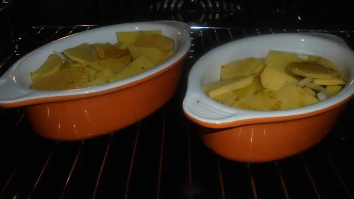 Шафранный картофель: шаг 8