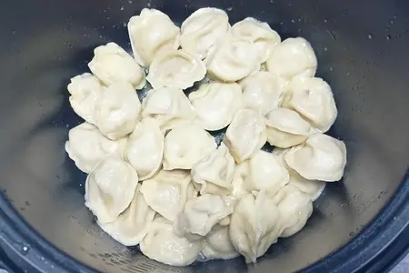 Запеченные пельмени — вкусный рецепт пельмешек в мультиварке: шаг 2