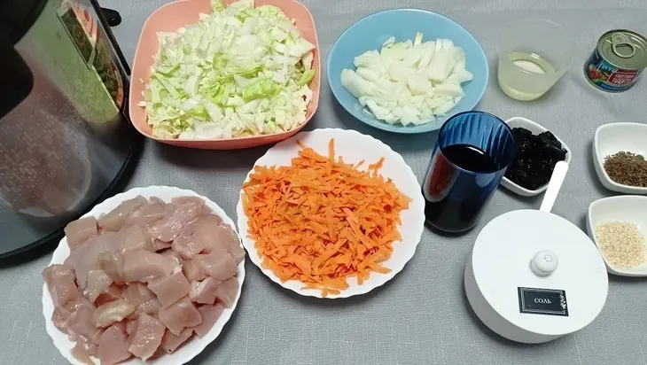 Легкий бигос на курице // рецепт в мультиварке: шаг 2