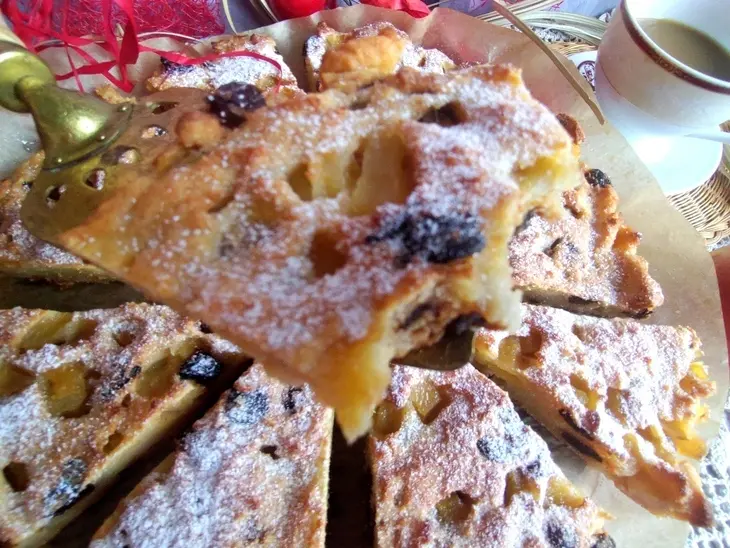 Пирог с яблоками и творогом: шаг 16