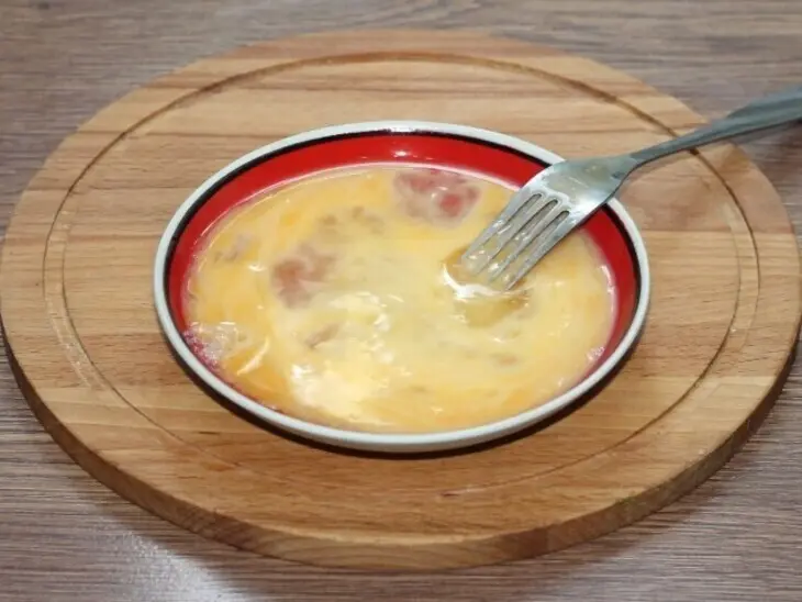 Овощные блинчики с кабачком и морковью: шаг 4
