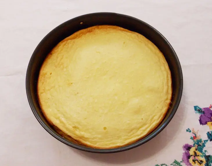 Творожная запеканка с консервированными ананасами: шаг 5
