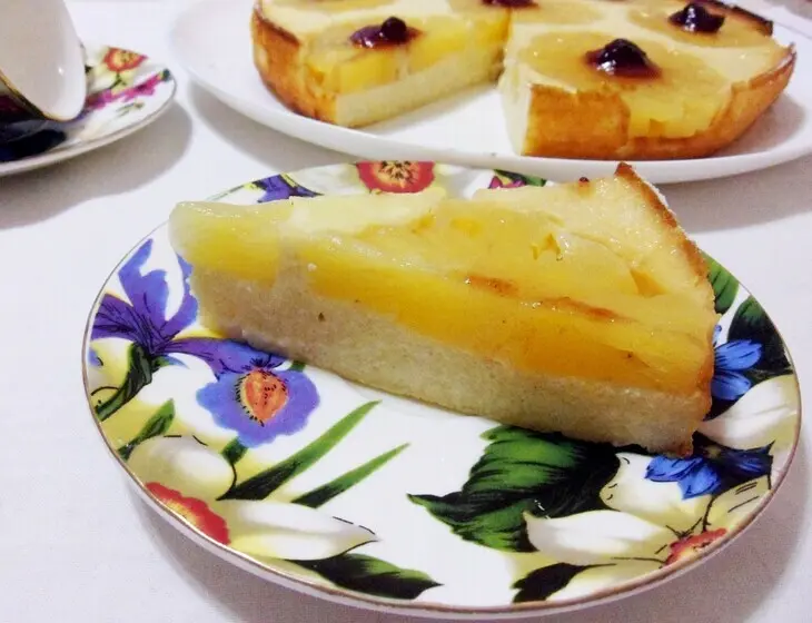 Творожная запеканка с консервированными ананасами: шаг 8
