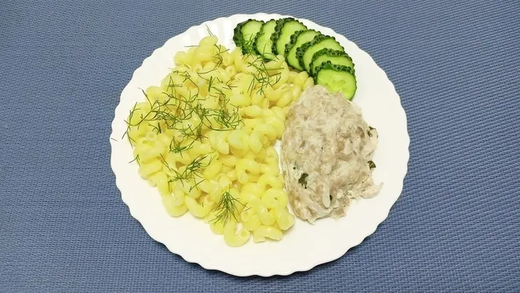 Котлеты из курицы на пару — полезный рецепт в мультиварке: шаг 5