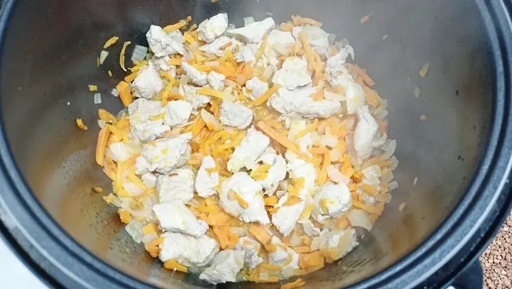 Гречка по-купечески — рецепт вкусной каши в мультиварке: шаг 4