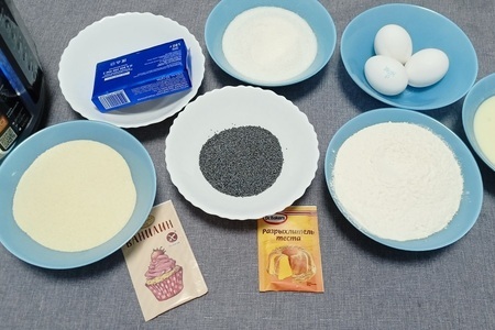 Ананасовый манник на йогурте с маком — рецепт выпечки в мультиварке: шаг 1