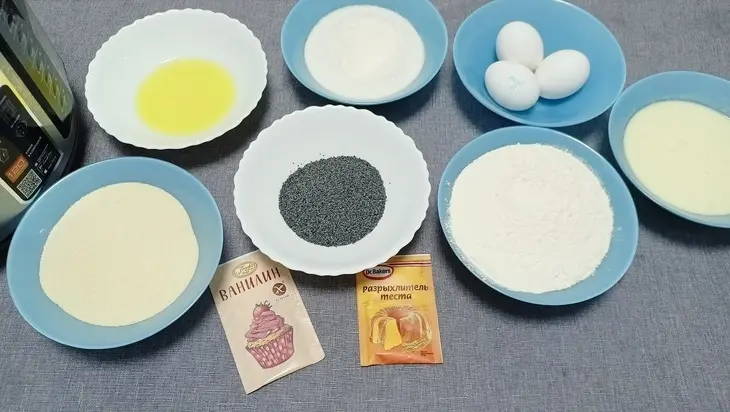 Ананасовый манник на йогурте с маком — рецепт выпечки в мультиварке: шаг 2